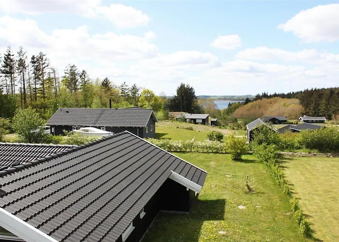 Lf15018-skals-lynderup-strand-4 Holiday home *