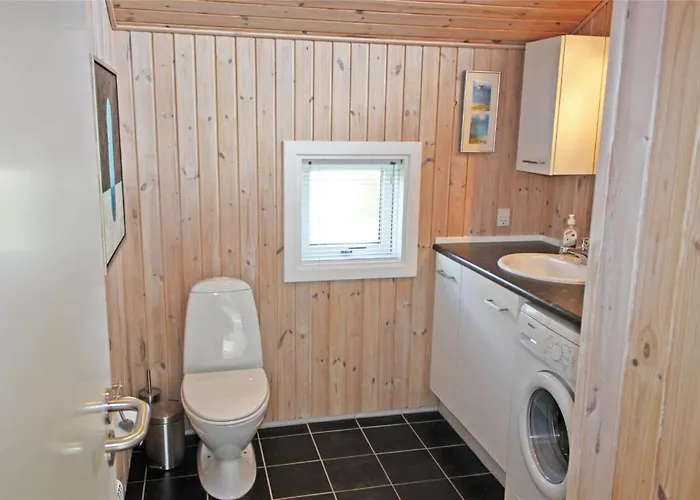 Lf15018-skals-lynderup-strand-4 Holiday home *